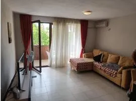 Fancy Apartment in Chateau Nessebar Complex with a Sea View , only 100m from the beach