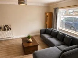 Modern Stay in the Heart of Thurles R4
