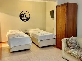 Rosy Suites Hotel