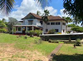 Kizakura homes Private home by the ocean, hotel din Malindi