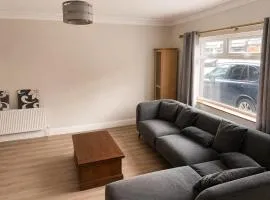 Modern Stay in the Heart of Thurles R8