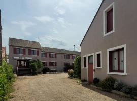 Logis Hôtel Le Merle Blanc, hotel a Digoin