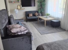 Jaudas Apartment, хотел в Мадона