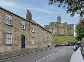 Northern Hideaways, The Warkworth Retreat