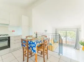 Chic Residence Ea Bianca 1 Bed Apartment sleeps 4