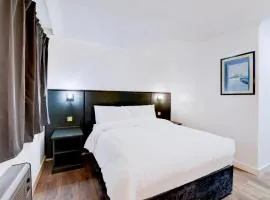 The Rivenhall Hotel