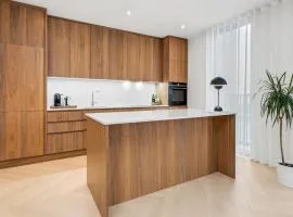 Luxury appartment with amazing sunset and ocean view