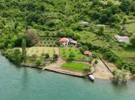N'Gegaj Villa