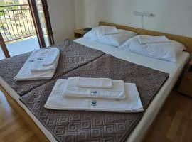 Lora Apartments ex Palma Apartmani