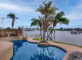 Pet Friendly! Canal-Front Apollo Beach Gem w/ Pool