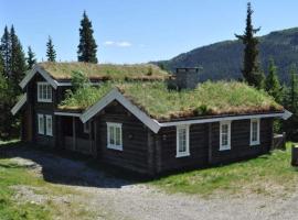 4 star holiday home in Fåvang, Hotel in Favang