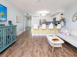 Sol & Sea Escape Ocean Pointe 1 BR 1BA 1204