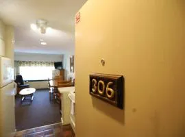 Inns of Waterville Valley 306 Two Bedroom Unit at Inns of Waterville Valley