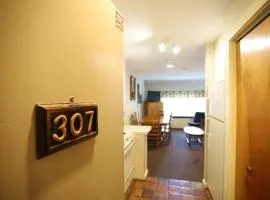 Inns of Waterville Valley 307 Two Bedroom Unit at Inns of Waterville Valley