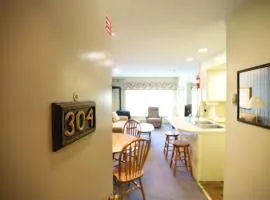 Inns of Waterville Valley 304 One Bedroom Unit at Inns of Waterville Valley