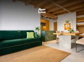 PENTHOUSE N'4 - Rooftop Terrace, Sauna & Whirlpool Access