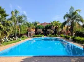 Las Palmeras Guest House