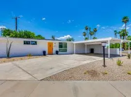 1961 MCM Classic Home in Central Palm Desert