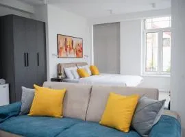 Aurora Apartments