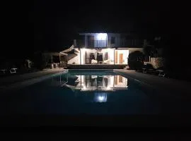 villa Aurora
