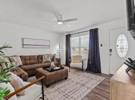 The Secret Sojourn | 3BR Game Room Home | Fenced Yard | Dog-Friendly O'Fallon
