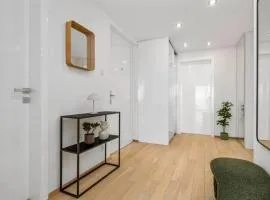 Riverpark Cozy Riverview Apartment