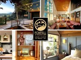 Foxfell At Shasta Lake, A Pet-Friendly Vacation Home and 4-Acre Lake Retreat with Stunning 360 Nature Views