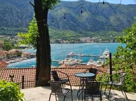 Stunning Views & Hidden Terraces Above the Old Town
