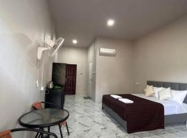 MWELL House - บ้านพักเอ็มเวล, ξενοδοχείο σε Ban Klang