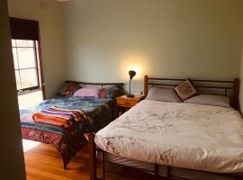 Lara Hobby Horse Centre of Excellence, hotel a Lara