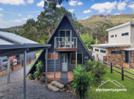 The A-Frame, Hotel in Halls Gap
