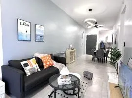 Aston Acacia 3 Bedroom Suite by Jovial