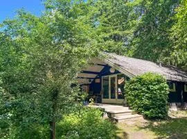 3 Bedroom Pet Friendly Home In Ebeltoft