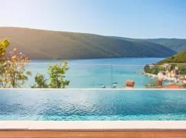 Villa Royal Blue - Happy Rentals