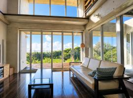 Private Villa The Beach AMAMI, hotel a Tatsugo