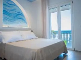 Lumina Rooms