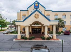 Comfort Inn & Suites FtJackson Maingate, hotel v mestu Columbia