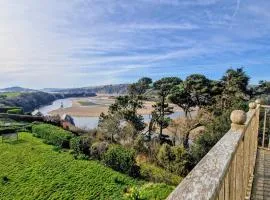 Island View at White Horses, Bantham, South Devon - with glorious sea views
