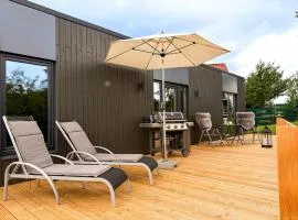 FewoCrew Devils Cabin Premium Tiny House nahe Teufelsmauer