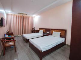 Khách sạn Vân Long, hotel v destinaci Quang Hanh