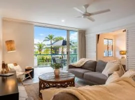 Peaceful Noosa River Retreat with Heated Pool