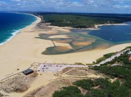Herdade de Aroeira Golf & Beach, отель в Алмаде