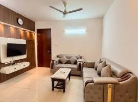 Krishna Cottage 3BR Apt By Amoret Homes