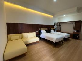 And Living Hotel, hotel i Kejayan