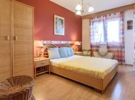 992 - Balatonőszödön közvetlen vízparti, teljes panorámás apartman