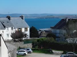Vue mer et Nature à Douarnenez, hotel a Douarnenez