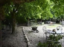 Maison cosy à Malay-le-Petit avec terrasse