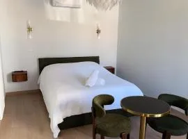 Suite mit Kochnische, 15 Min Frankfurt Flughafen, Parkplatz