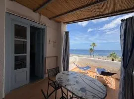 Zenzero canneto beach lipari