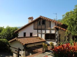Casa Rural Balerdi, hotel en Azcárate
